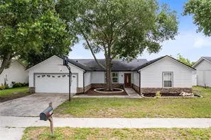 1046 Seminole Creek Dr, Oviedo, FL 32765 - Photo 1