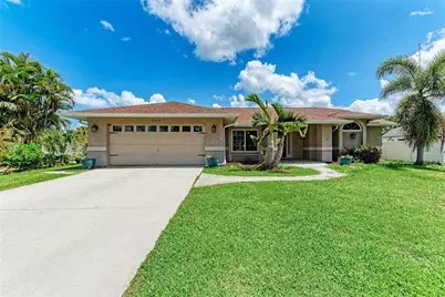 8012 56th Court E, Palmetto, FL 34221 - Photo 1