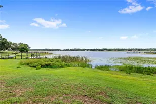 942 Beach Breeze Dr, Orlando, FL 32835 - Photo 1