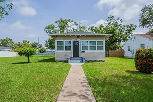 2929 18th Ave S, Saint Petersburg, FL 33712 - Photo 1