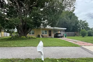 108 Country Club Cir, Sanford, FL 32771 - Photo 1