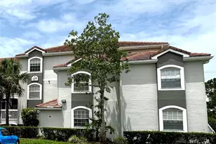 14037 Fairway Island Dr, Orlando, FL 32837 - Photo 1