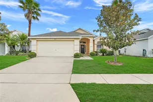 915 Lockbreeze Dr, Davenport, FL 33897 - Photo 1