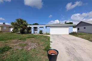 249 Malvern Dr, Venice, FL 34293 - Photo 1