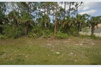 5020 N Rosebud Circle, Labelle, FL 33935 - Photo 1
