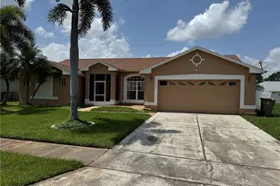 2693 Maxwell Ct W, Kissimmee, FL 34743 - Photo 1