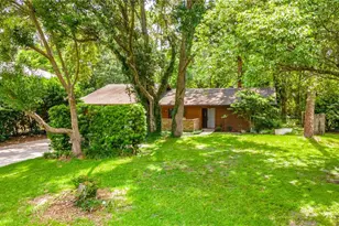 109 Poinciana Ln, Deltona, FL 32738 - Photo 1