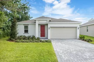 778 Lemon Ave, Fruitland Park, FL 34731 - Photo 1