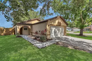 2935 Canoe Cir, Saint Cloud, FL 34772 - Photo 1