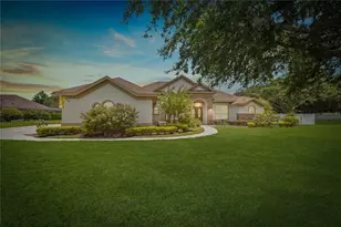 748 Mills Estate Pl, Chuluota, FL 32766 - Photo 1