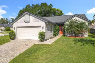 1044 Dees Dr, Oviedo, FL 32765 - Photo 1