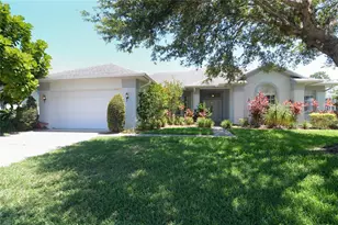 1764 Carillon Park Dr, Oviedo, FL 32765 - Photo 1