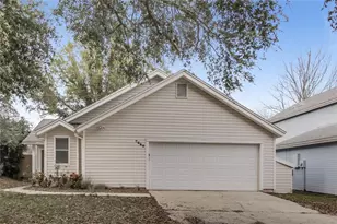 7660 Pacific Heights Cir, Orlando, FL 32835 - Photo 1