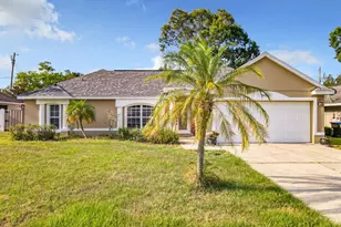 1812 Crownwood Dr, Orlando, FL 32810 - Photo 1