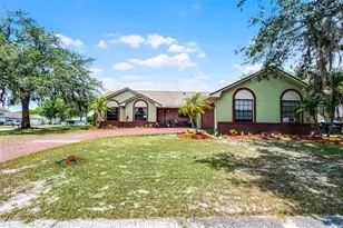 4523 Wyndcliff Cir, Orlando, FL 32817 - Photo 1