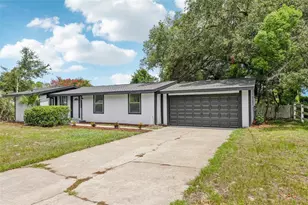 18015 Beach St, Umatilla, FL 32784 - Photo 1