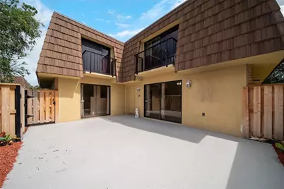 5365 Elm Court #331, Orlando, FL 32811 - Photo 1