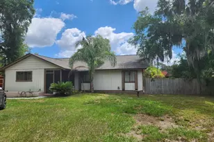 201 N Hart Rd, Geneva, FL 32732 - Photo 1