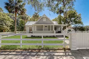 246 N Oak Ave, Orange City, FL 32763 - Photo 1