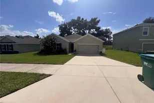 9704 Pepper Tree Trl, Wildwood, FL 34785 - Photo 1