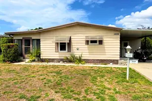 1008 Shay Blvd, Lady Lake, FL 32159 - Photo 1