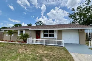 1013 Carefree Cove Dr, Winter Haven, FL 33881 - Photo 1