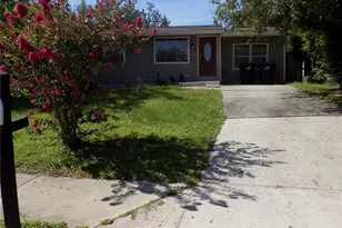 1130 Carlson Dr, Orlando, FL 32804 - Photo 1