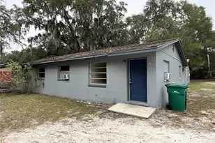 505 Kilgore St, Wildwood, FL 34785 - Photo 1