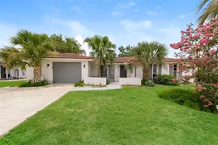 6920 Tierra Linda St, Port Richey, FL 34668 - Photo 1