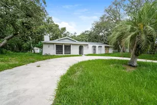 2009 Meadow Lark Rd, Spring Hill, FL 34608 - Photo 1