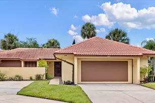 5001 Maui Cir, Orlando, FL 32808 - Photo 1