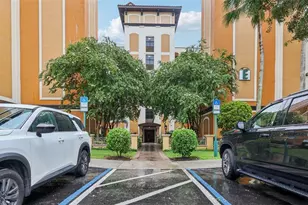 12527 Floridays Resort Dr, Orlando, FL 32821 - Photo 1