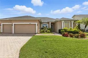 457 Golf Vista Cir, Davenport, FL 33837 - Photo 1