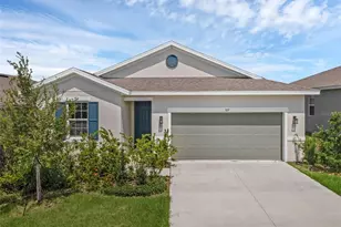 819 Ballantyne Dr, Lake Wales, FL 33898 - Photo 1