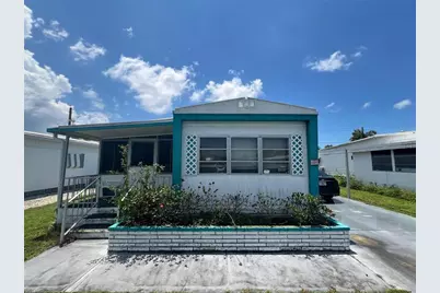 108 50th Avenue Drive W, Bradenton, FL 34207 - Photo 1