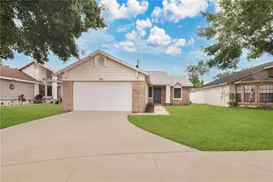 2653 Whalebone Bay Dr, Kissimmee, FL 34741 - Photo 1