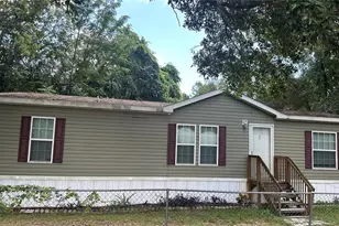 9324 Cemetery Ave, Leesburg, FL 34788 - Photo 1