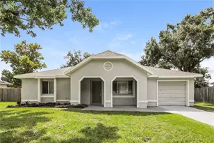 12836 Ohio Woods Ln, Orlando, FL 32824 - Photo 1