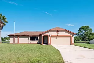 140 Floral Ct, Kissimmee, FL 34743 - Photo 1