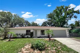 23910 Lake Bark Ct, Lutz, FL 33559 - Photo 1
