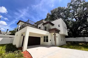 21 N Hampton Ave, Orlando, FL 32803 - Photo 1