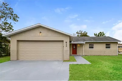 812 65th Avenue Drive W, Bradenton, FL 34207 - Photo 1