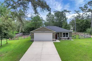 40882 W 5th Ave, Umatilla, FL 32784 - Photo 1