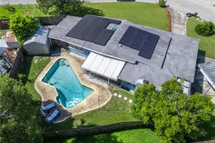 122 W Coleman Cir, Sanford, FL 32773 - Photo 1