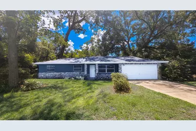 2104 NE 51st Place, Ocala, FL 34479 - Photo 1