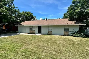 633 W Ella J Gilmore St, Apopka, FL 32703 - Photo 1