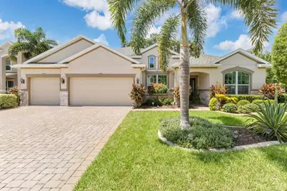 1640 Lake Parkway Drive, Saint Cloud, FL 34771 - Photo 1