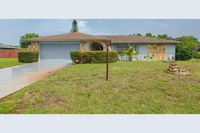 208 SE Verada Avenue, Port Saint Lucie, FL 34983 - Photo 1