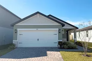 1817 Brekey Wy, Zephyrhills, FL 33541 - Photo 1