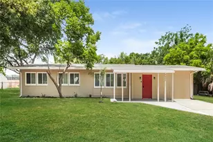 5622 Clearview Dr, Orlando, FL 32819 - Photo 1